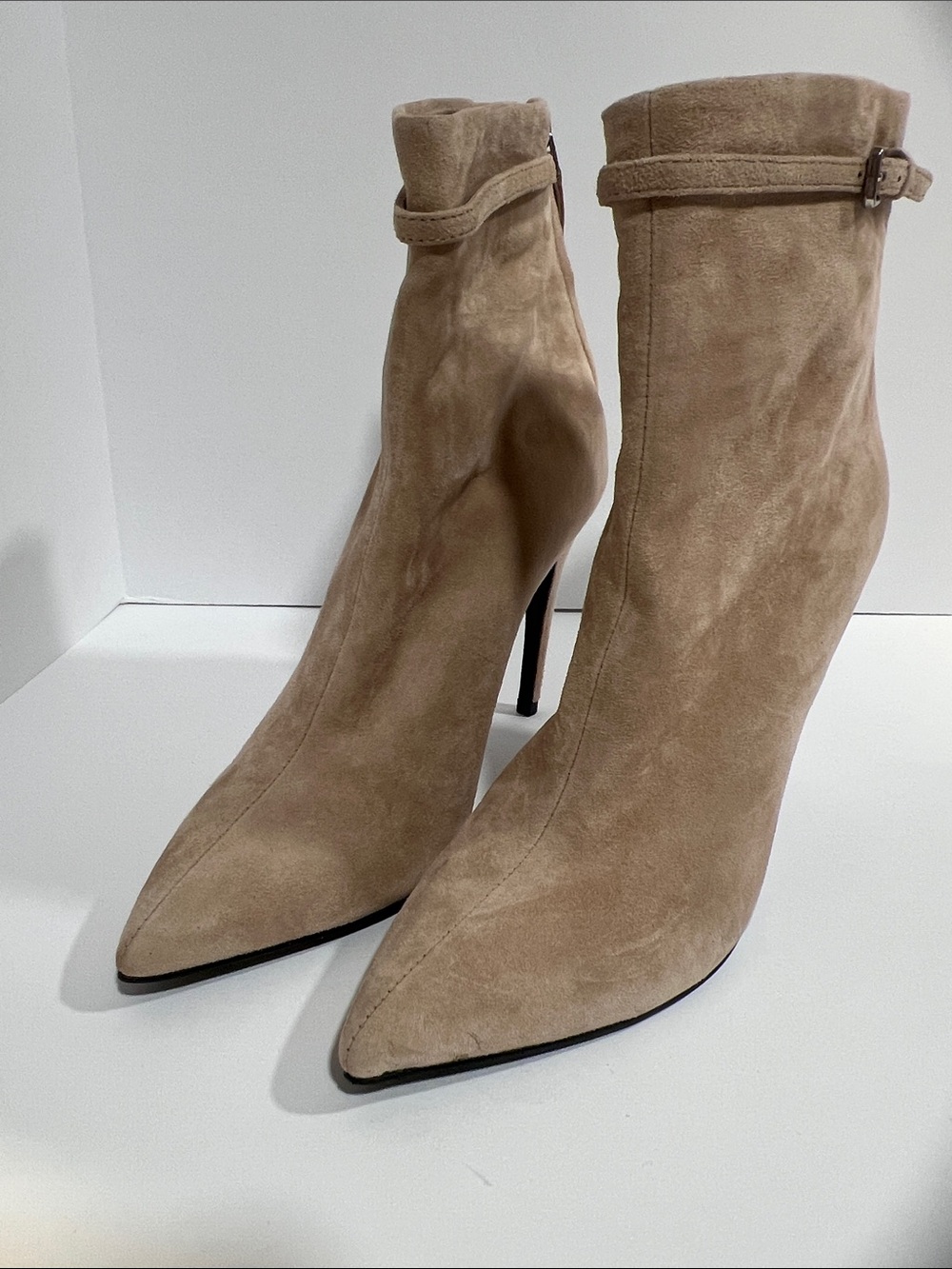 Reiss Ashton Beige Suede Pointed Toe Ankle Boots Buckle Detail Size 7 EU 38